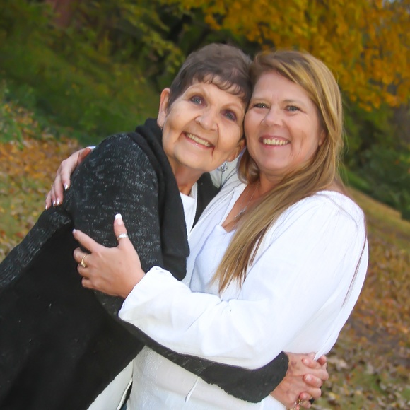 Clothes horse wanting to share! - Picture 2 of 4